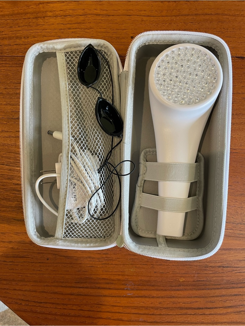 LightStim Red Light Therapy Wand with Travel Case and Accessories